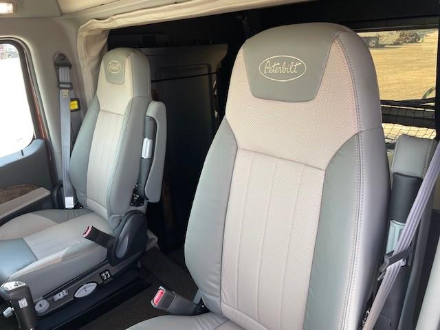 2026 Peterbilt 589-13