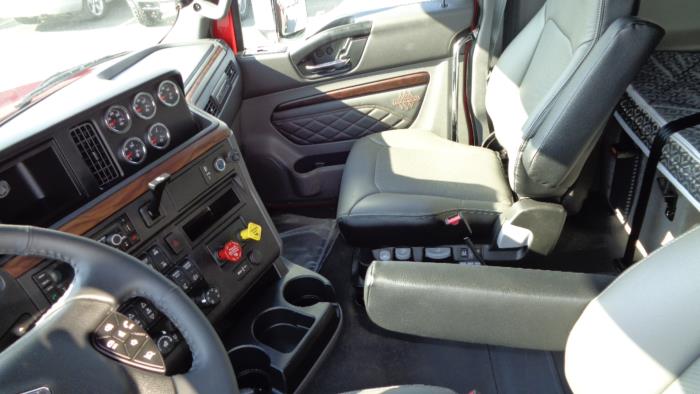 2026 International LT625-15