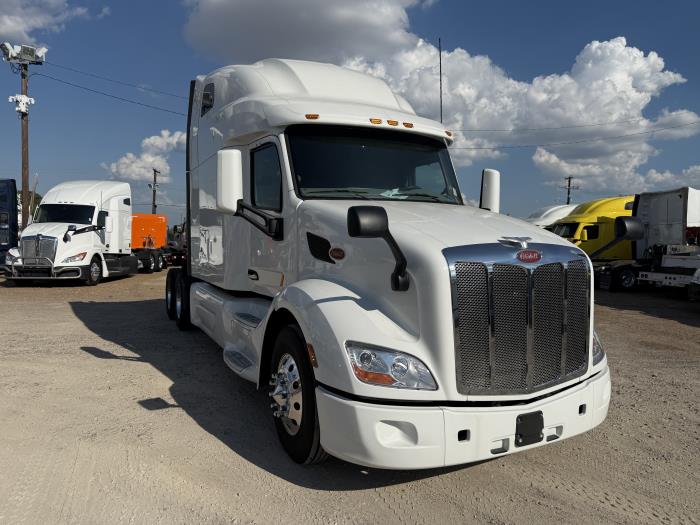 2022 Peterbilt 579-20