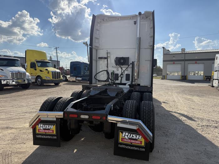 2022 Peterbilt 579-30