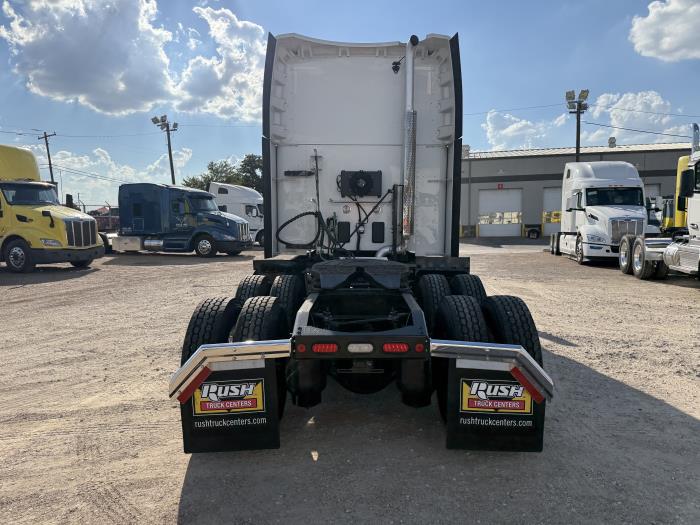 2022 Peterbilt 579-31