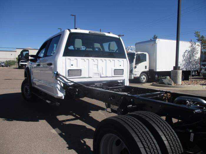 2026 Ford F-550-9