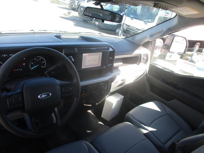 2026 Ford F-550-13