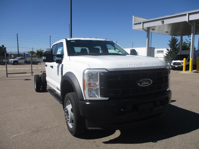 2026 Ford F-550-2