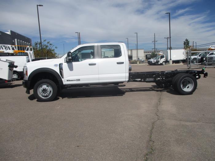 2026 Ford F-550-15