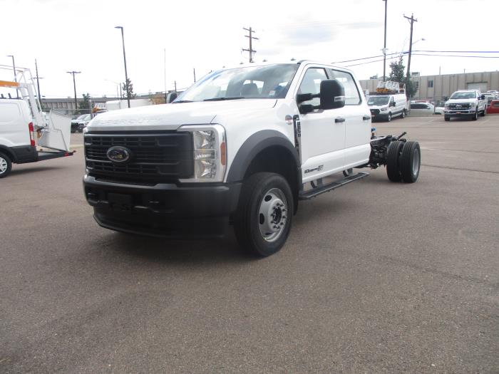 2026 Ford F-550-1