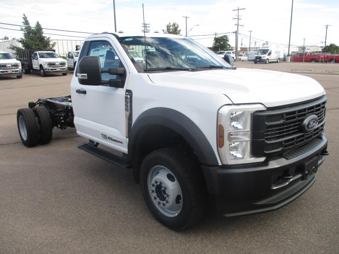 2026 Ford F-550-7