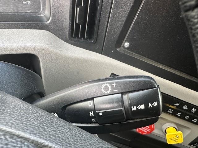 2022 Freightliner Cascadia-8