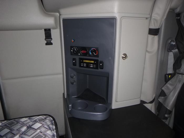 2022 Peterbilt 579-13