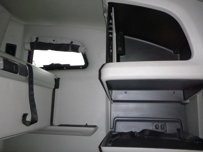 2022 Peterbilt 579-15