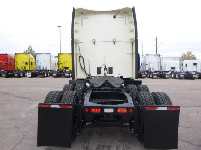 2022 Peterbilt 579-5