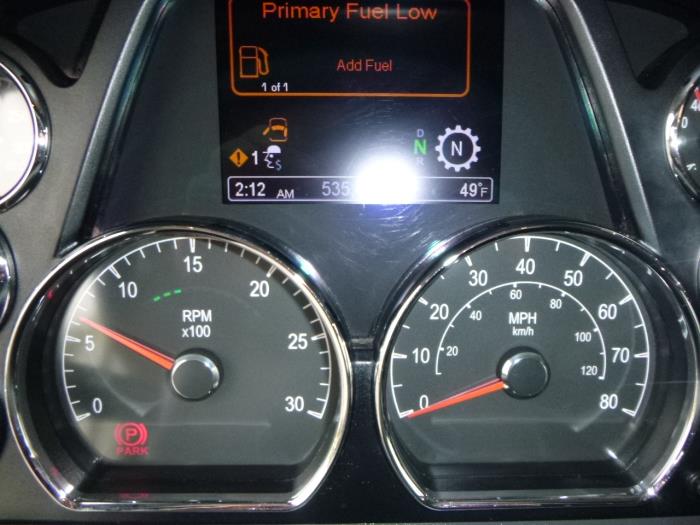 2022 Peterbilt 579-10