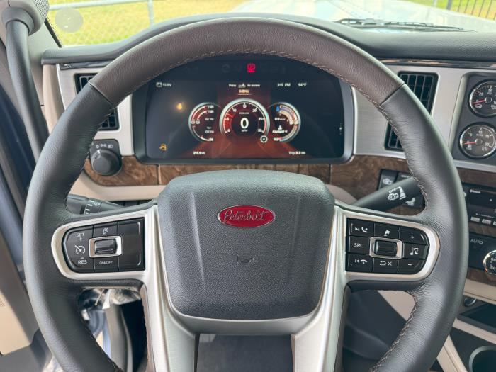 2026 Peterbilt 589-15