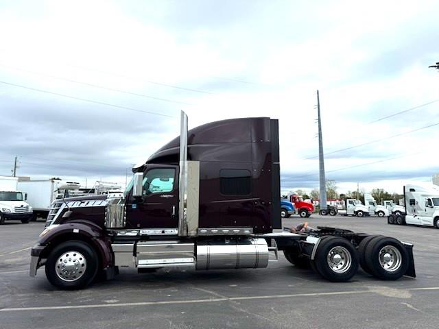 2023 International LoneStar-11