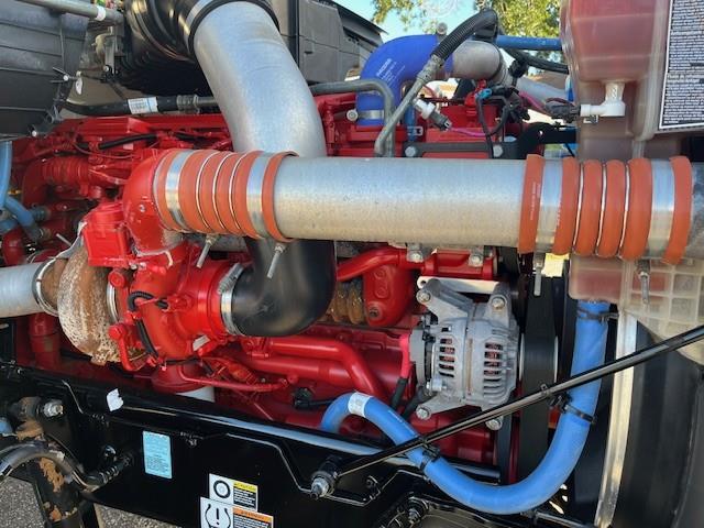 2022 Peterbilt 579-12