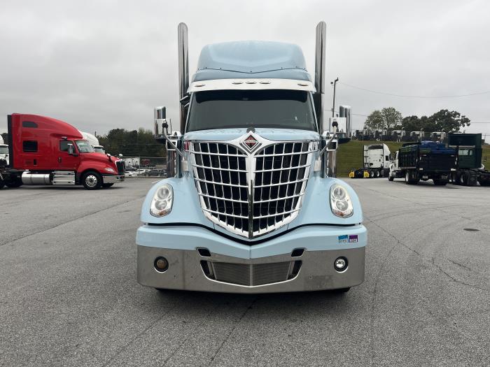 2023 International LoneStar-2