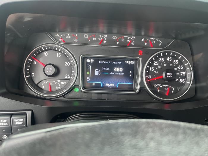 2023 International LoneStar-8