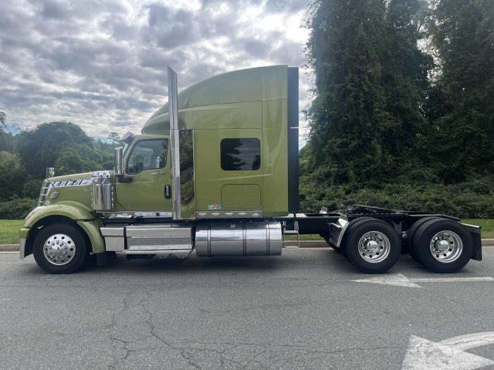 2023 International LoneStar-8