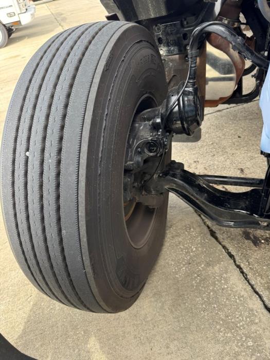 2022 Peterbilt 579-15