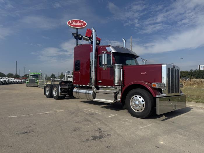 2026 Peterbilt 589-4