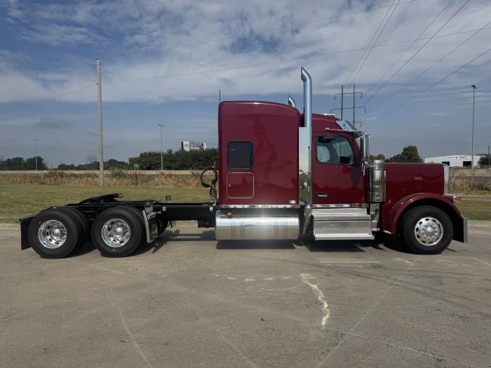 2026 Peterbilt 589-5