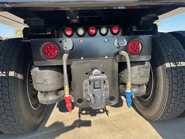 2026 Peterbilt 548-20