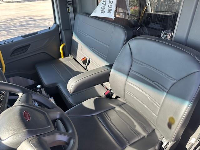 2026 Peterbilt 548-25
