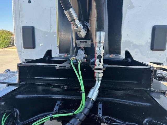 2026 Peterbilt 548-46