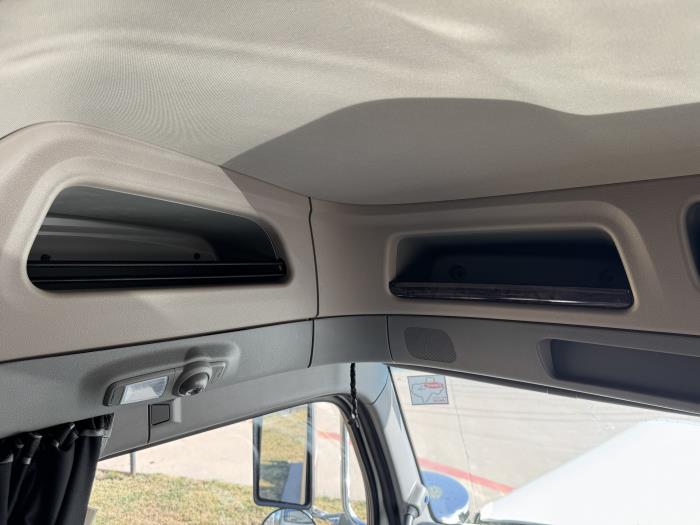 2026 Peterbilt 589-24