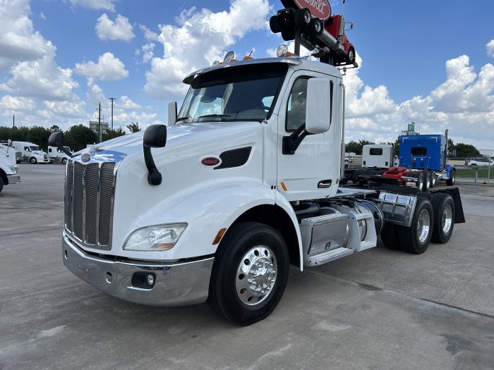 2019 Peterbilt 579 photo 2