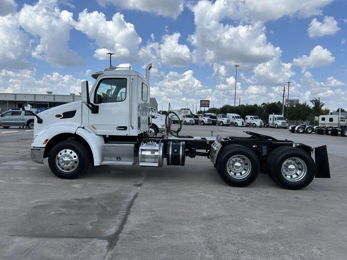 2019 Peterbilt 579 photo 3