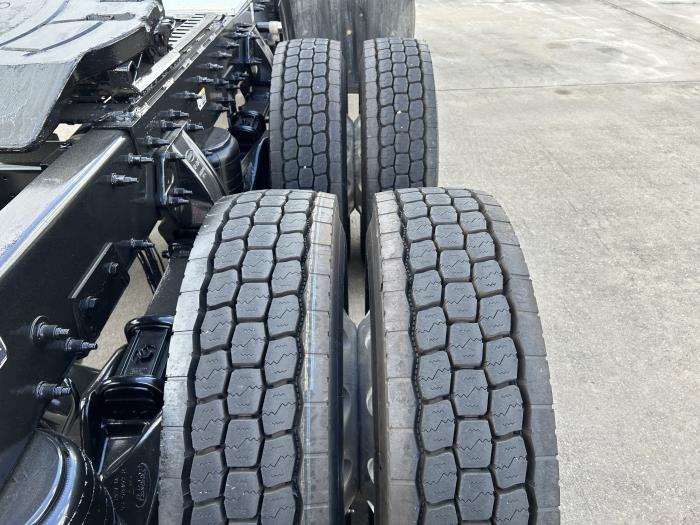 2019 Peterbilt 579-11