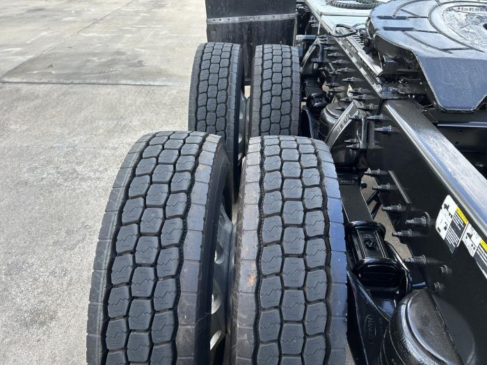 2019 Peterbilt 579-12