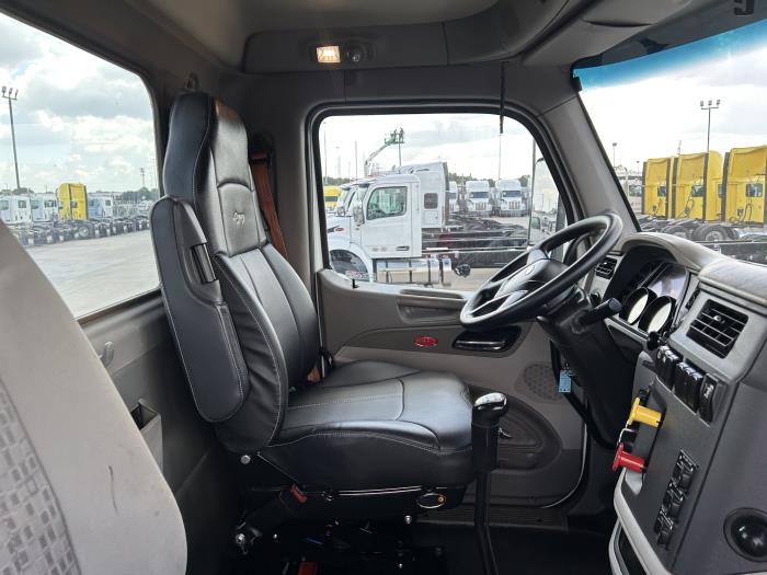 2019 Peterbilt 579-22