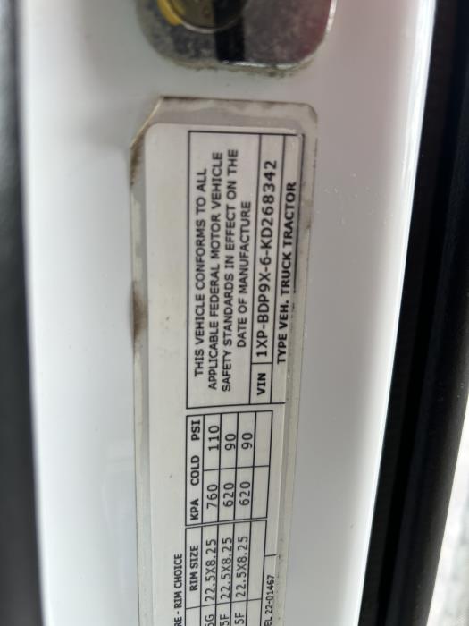 2019 Peterbilt 579-26