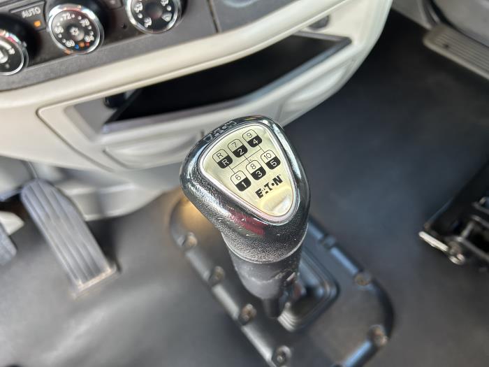 2019 Peterbilt 579-29