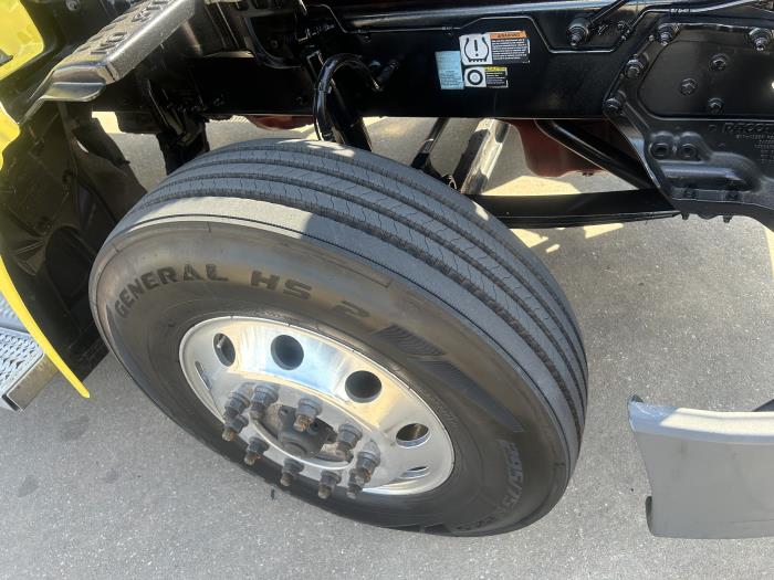 2021 Peterbilt 579-21