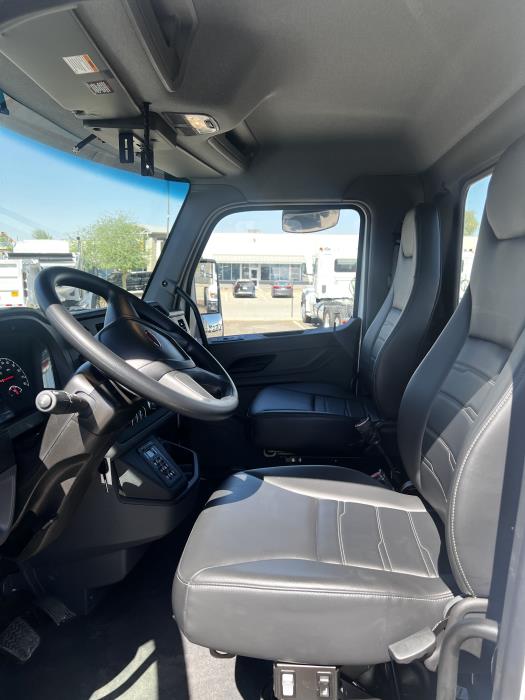 2026 Peterbilt 548-15