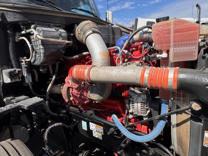 2021 Peterbilt 579-14