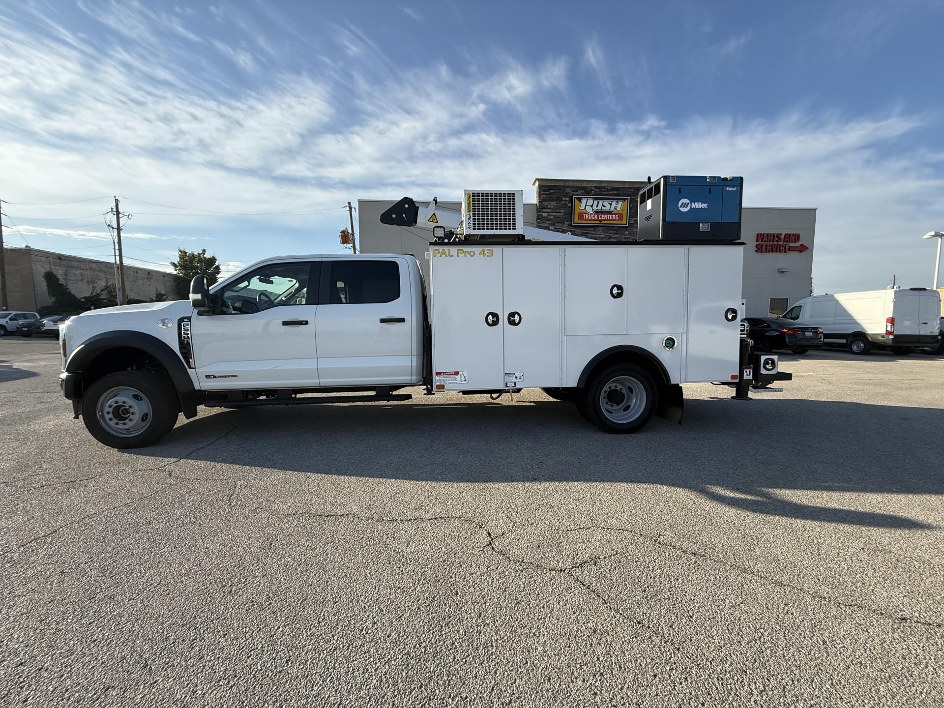 2025 Ford F-550 Crew Cab DRW 4x4 Mechanics Body for sale #1886260 - photo 12