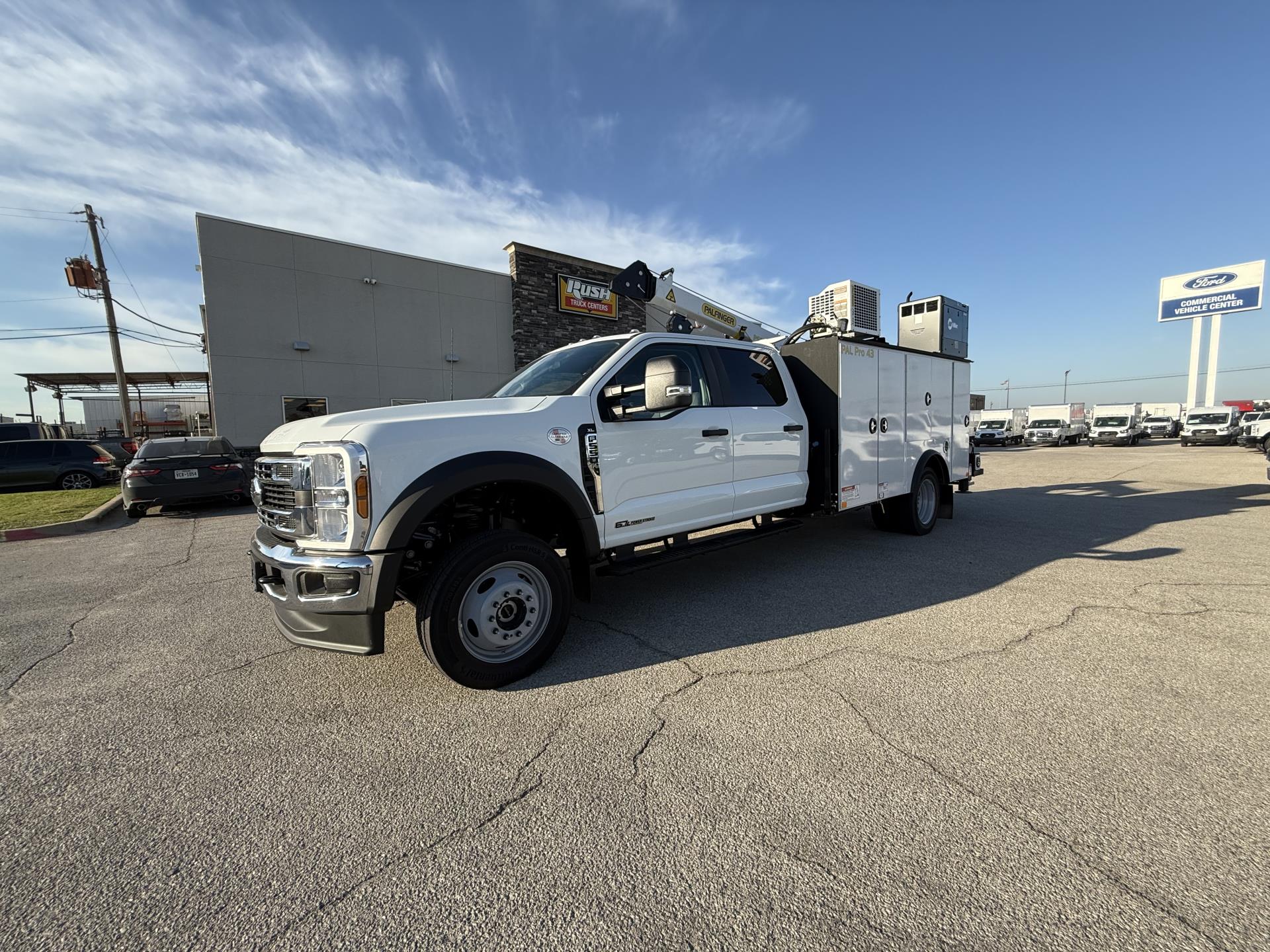 2025 Ford F-550 Crew Cab DRW 4x4 Mechanics Body for sale #1886260 - photo 13