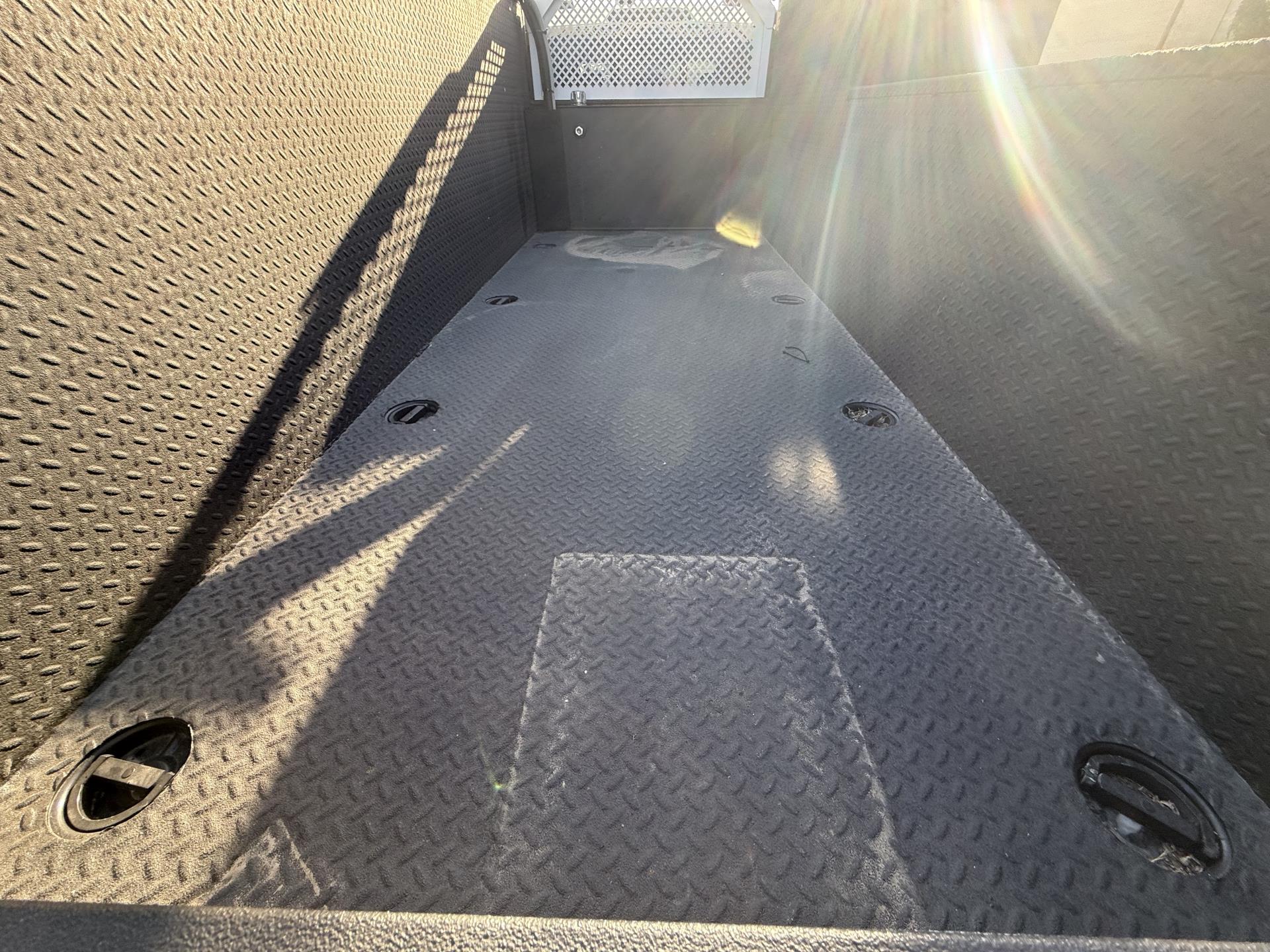 2025 Ford F-550 Crew Cab DRW 4x4 Mechanics Body for sale #1886260 - photo 17