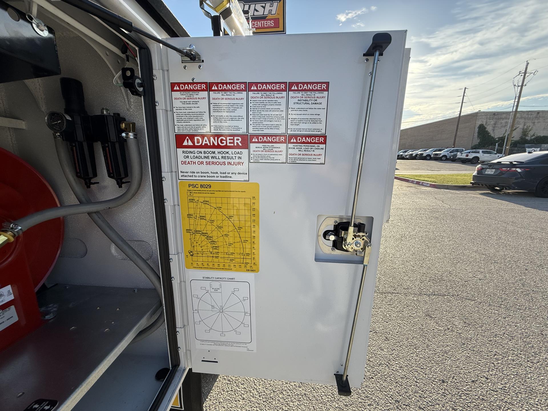 2025 Ford F-550 Crew Cab DRW 4x4 Mechanics Body for sale #1886260 - photo 21
