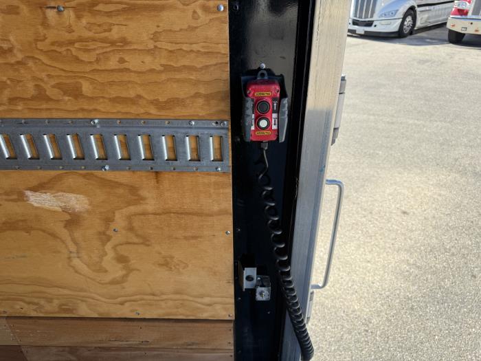 2018 International 4300-24