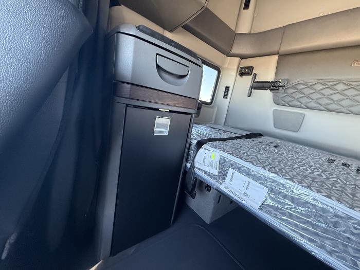 2026 International LT625-17