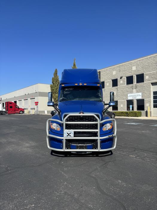 2025 International LT625-2