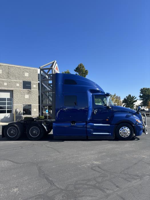 2025 International LT625-4