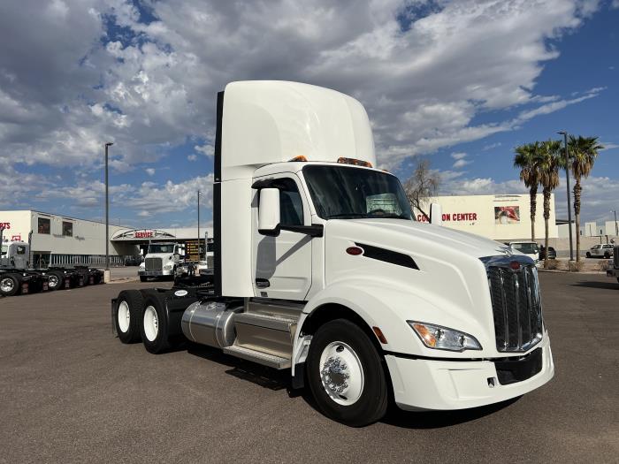2025 Peterbilt 579-6