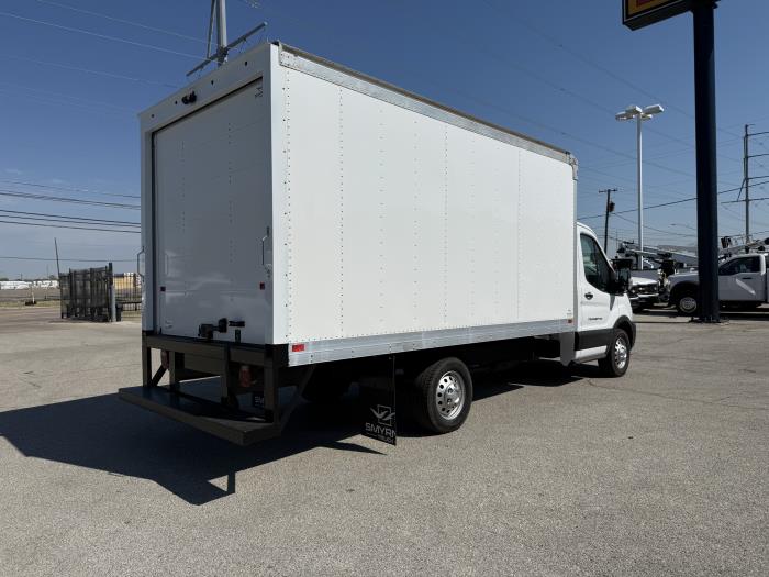 2024 Ford Transit-350-6