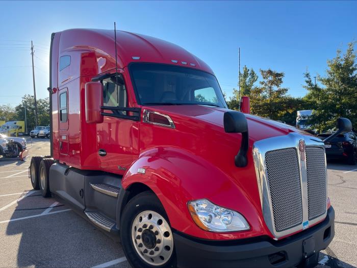 2022 Kenworth T680-6